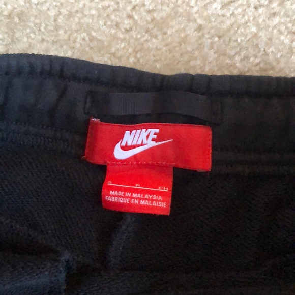 Women’s Nike Black Joggers - Picture 3 of 7